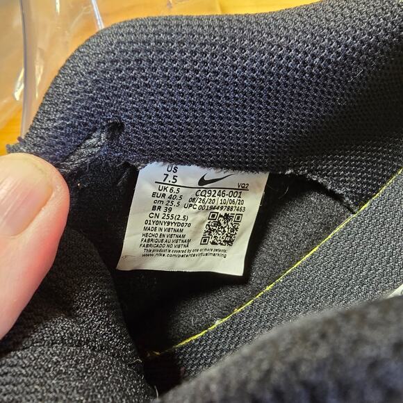 Nike Court Royale 2 Next Nature Black and White Mens Size 7.5 Womens 9 Great! - Picture 7 of 8